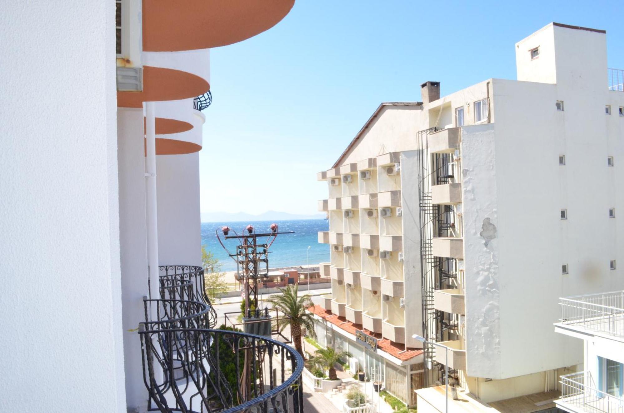 Grand Milano Hotel Ayvalı Quarto foto